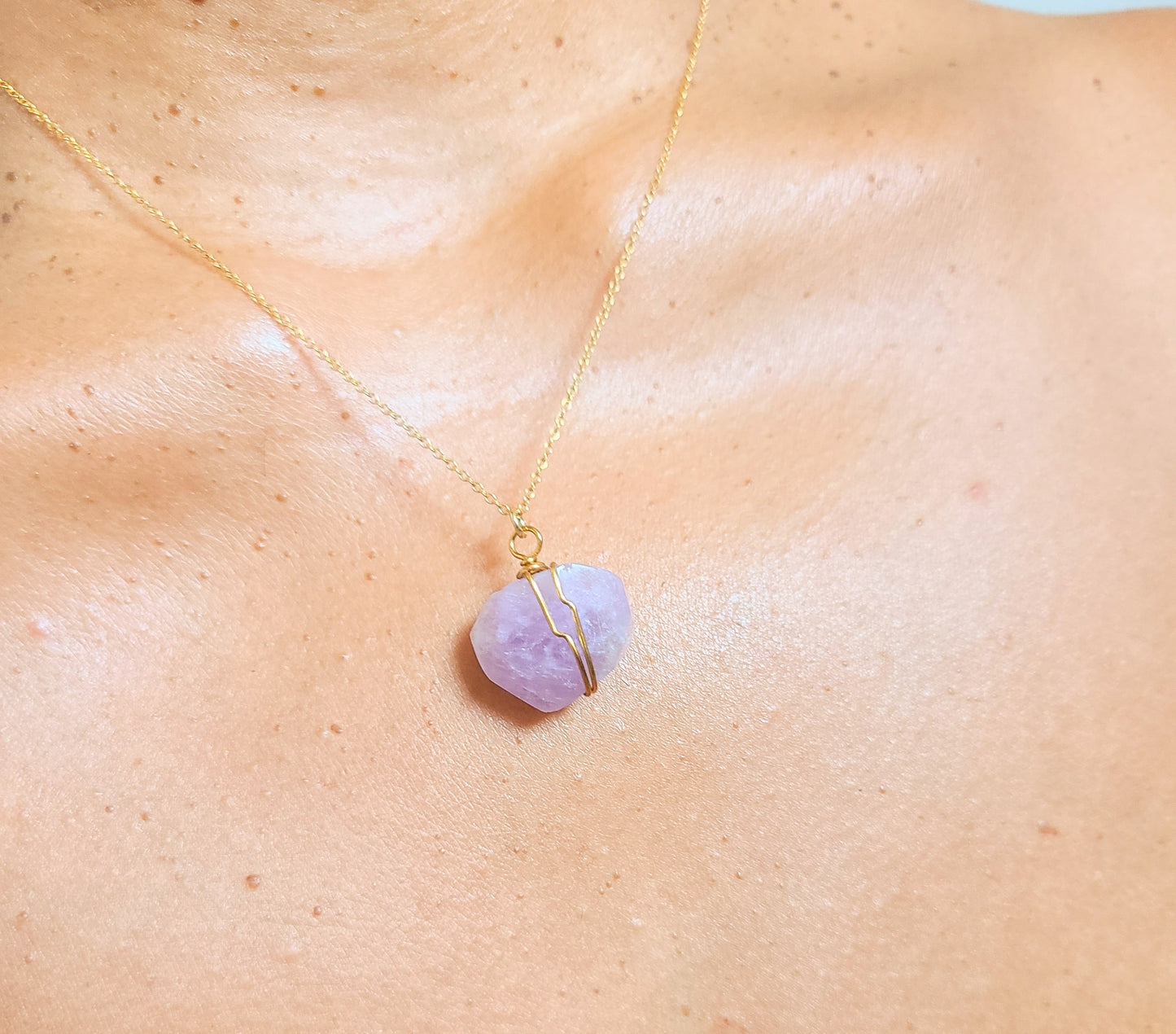 "Good JuJu" - Lavender Quartz (Manifestation & Self-Esteem)